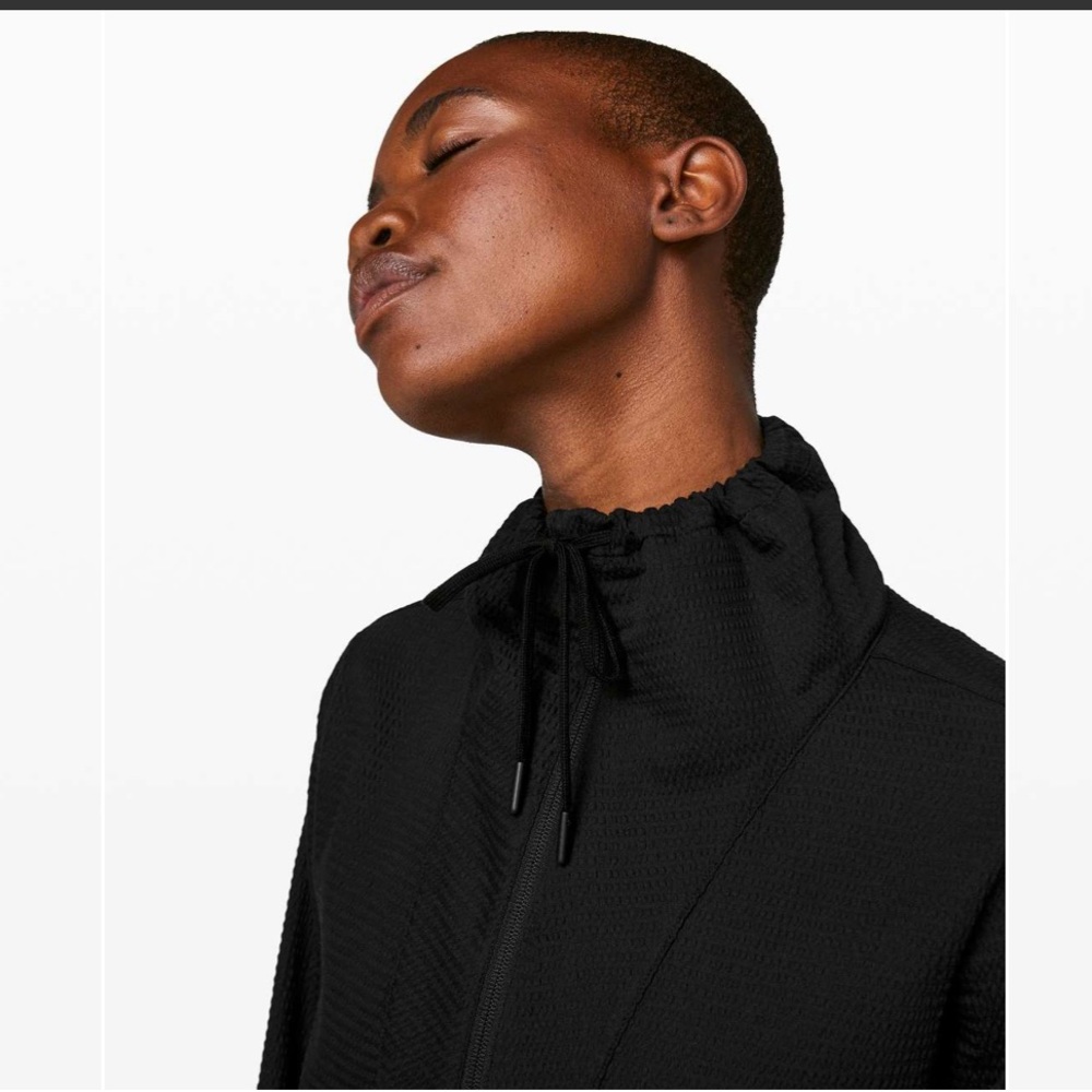 Lululemon Pack Light Pullover 2 - image 2